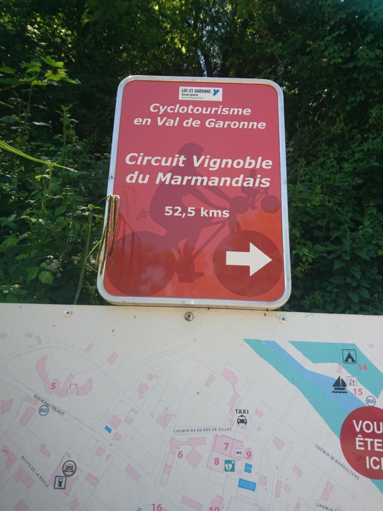 Location Meublee Au Milieu D'Un Ecrin De Verdure Aux Vieux Fours Noaillac Exterior foto